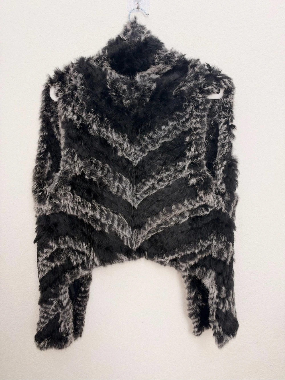 Marc by Marc Jacobs Real Rabbit Fur Chevron Stripe Vest Black & Gray XS - Picture 2 of 11